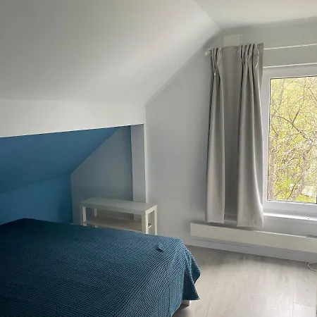 Hus Pa Bakken Skaland